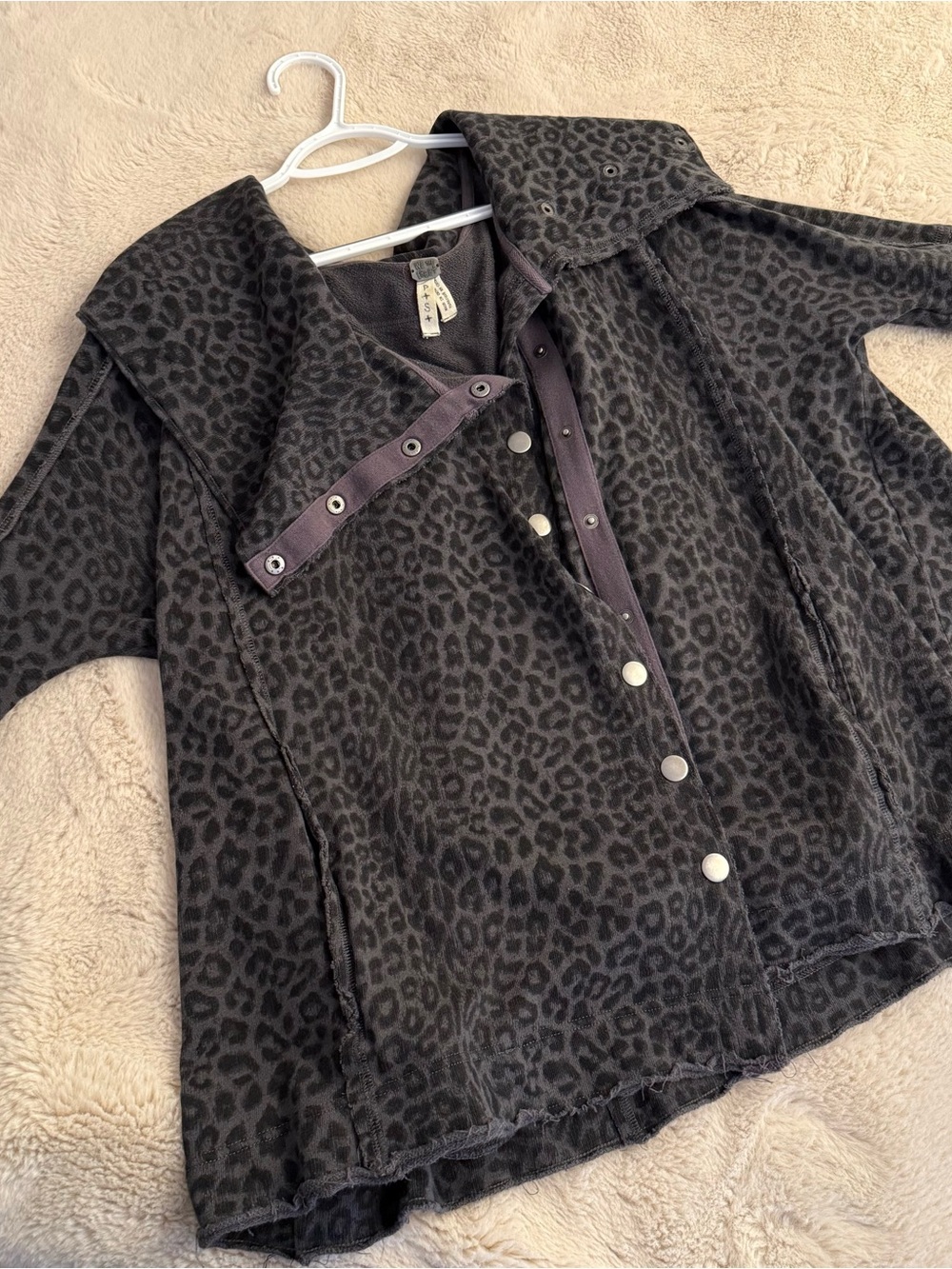 We the Free - Leopard Print Snap-Front Jacket - Charcoal